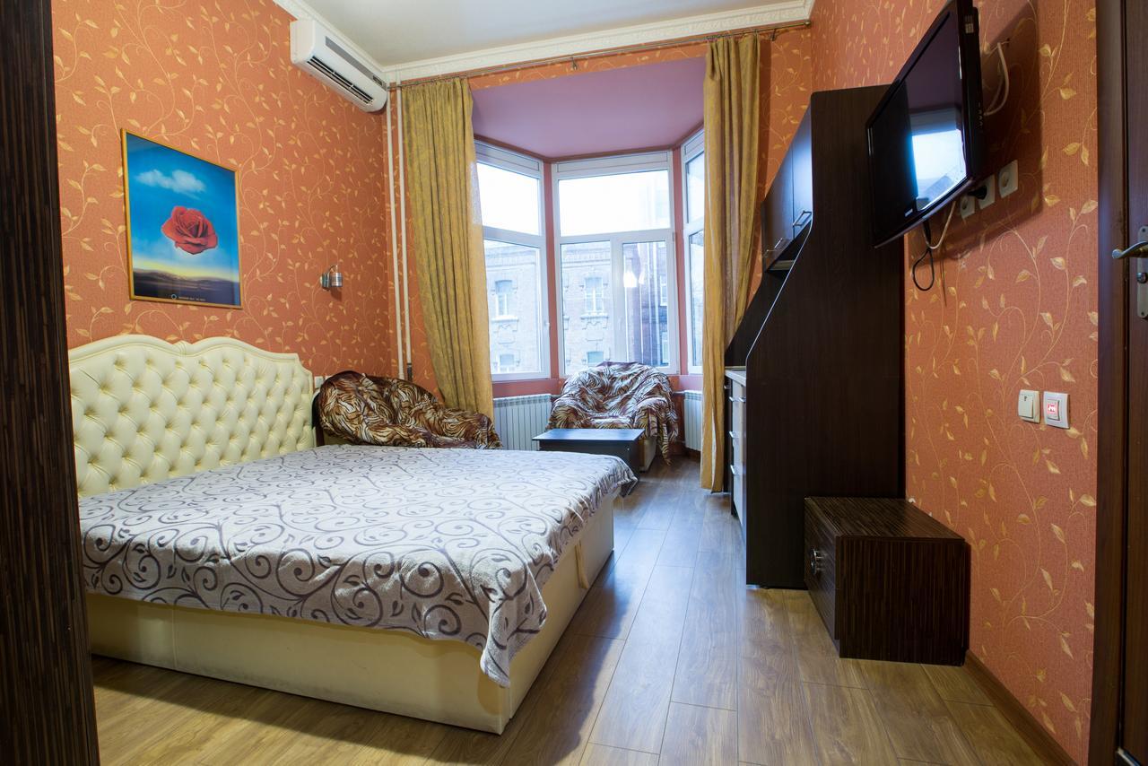 Rymarska Apart Hotel Harkiv Dış mekan fotoğraf